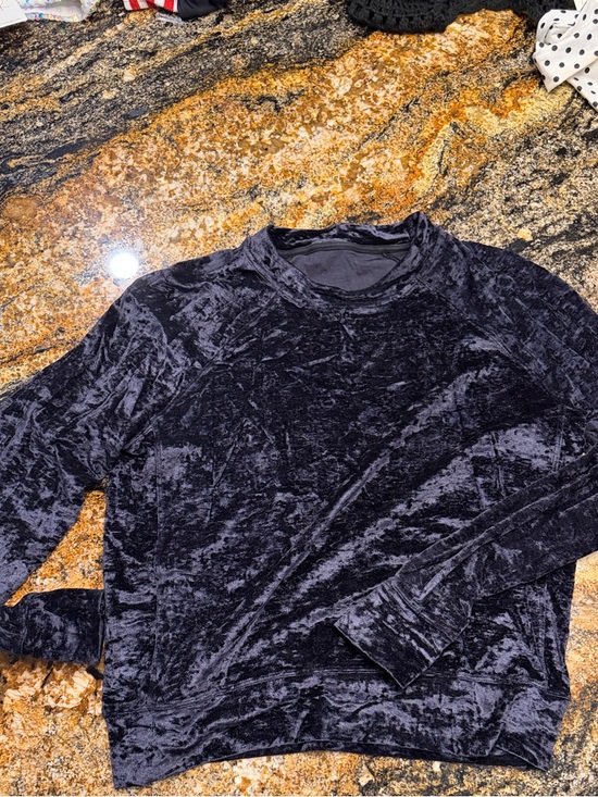 lululemon athletica Tops - lululemon athletica Crushed Velvet Long Sleeve Top - Black